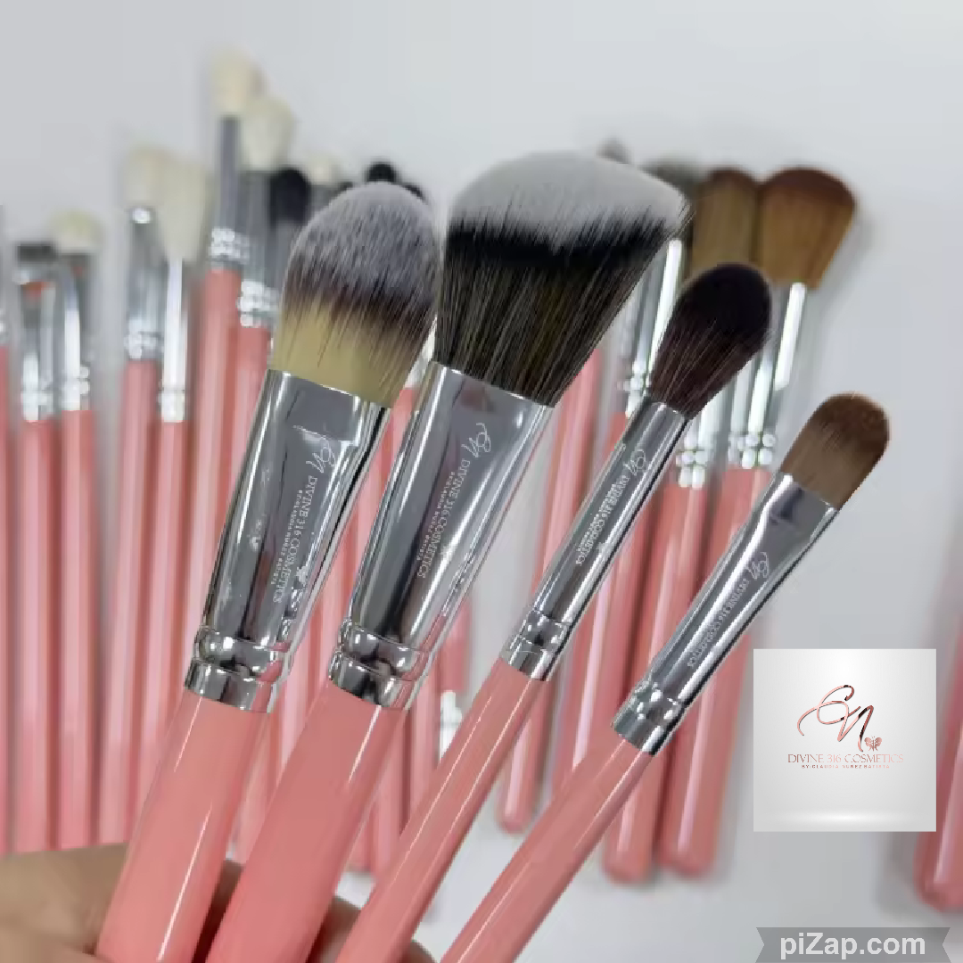 SET DE BROCHAS SUPER PREMIUM CON 26 BROCHAS